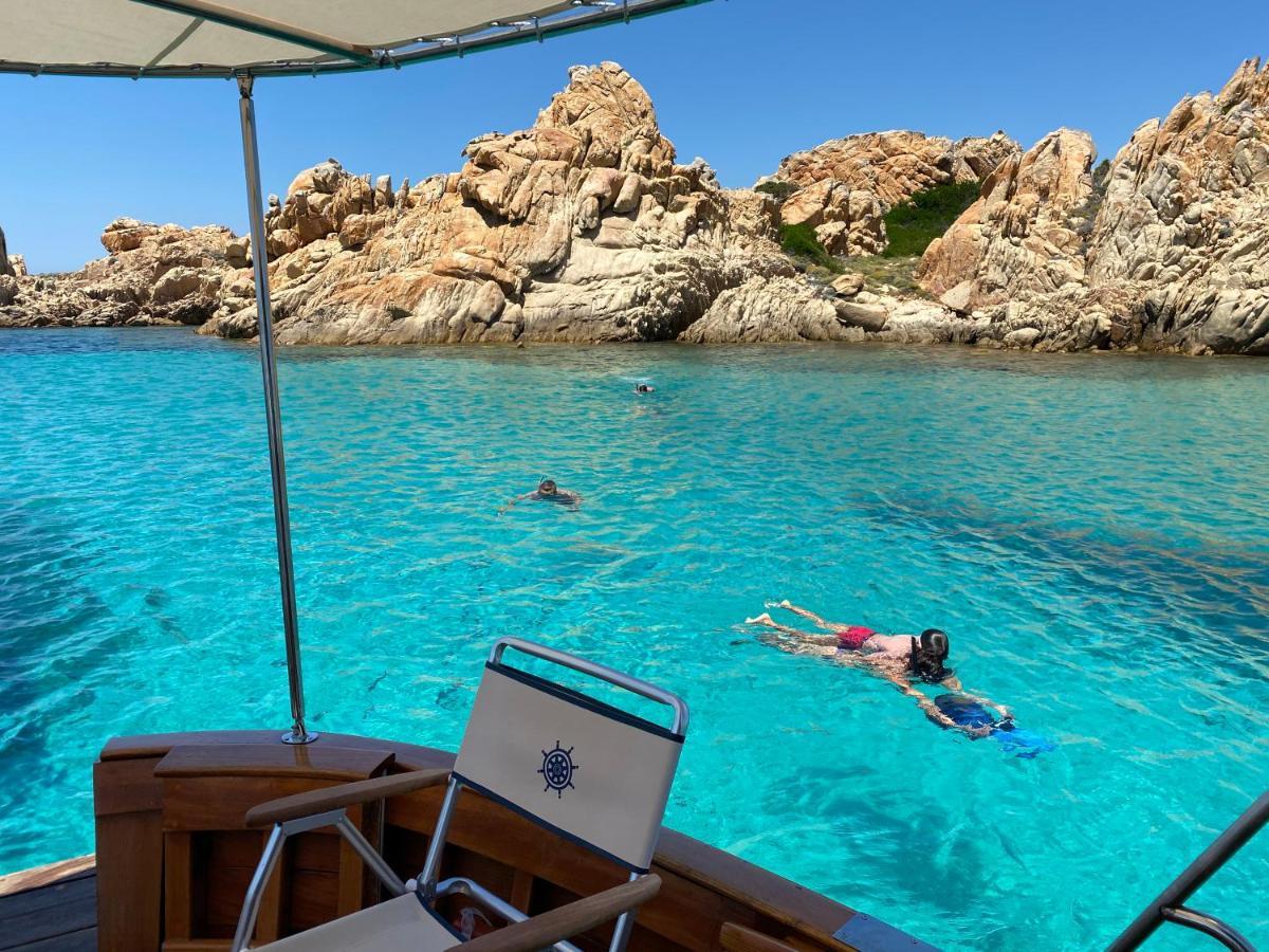 Night On Board Hotel La Maddalena  Ngoại thất bức ảnh